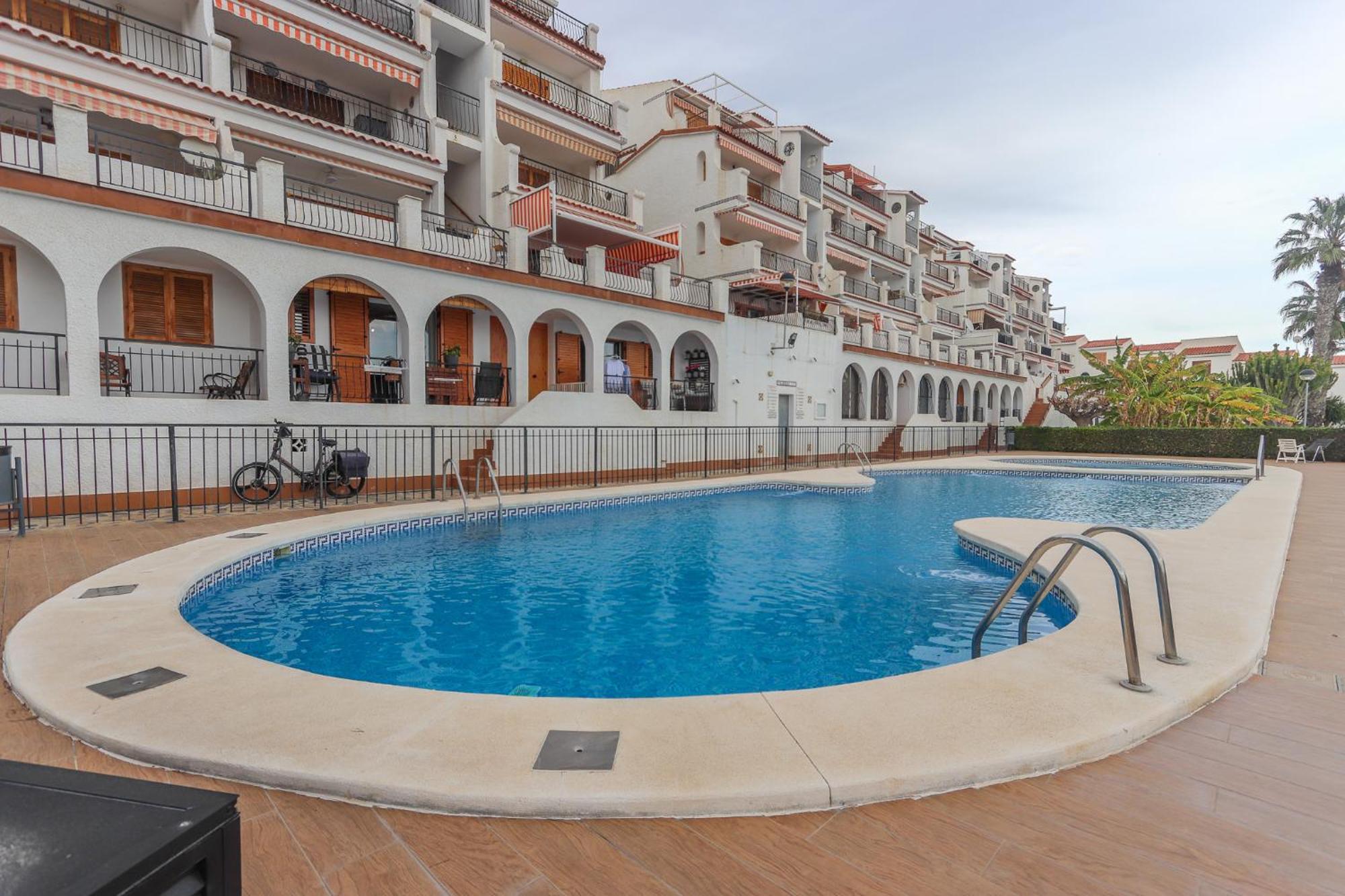 022 - Las Palmeras III - 001 - Comfortholidays Santa Pola Buitenkant foto