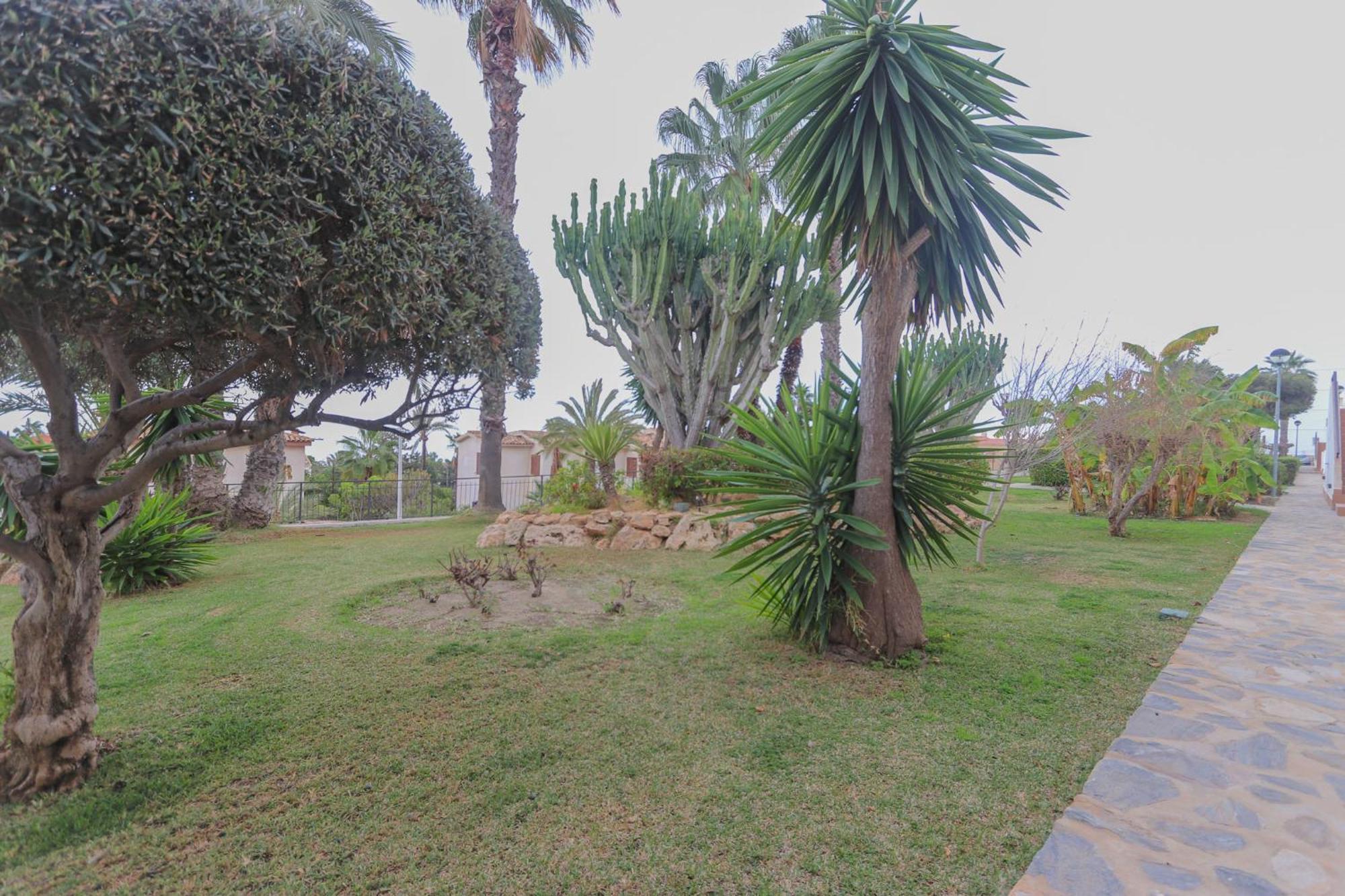 022 - Las Palmeras III - 001 - Comfortholidays Santa Pola Buitenkant foto